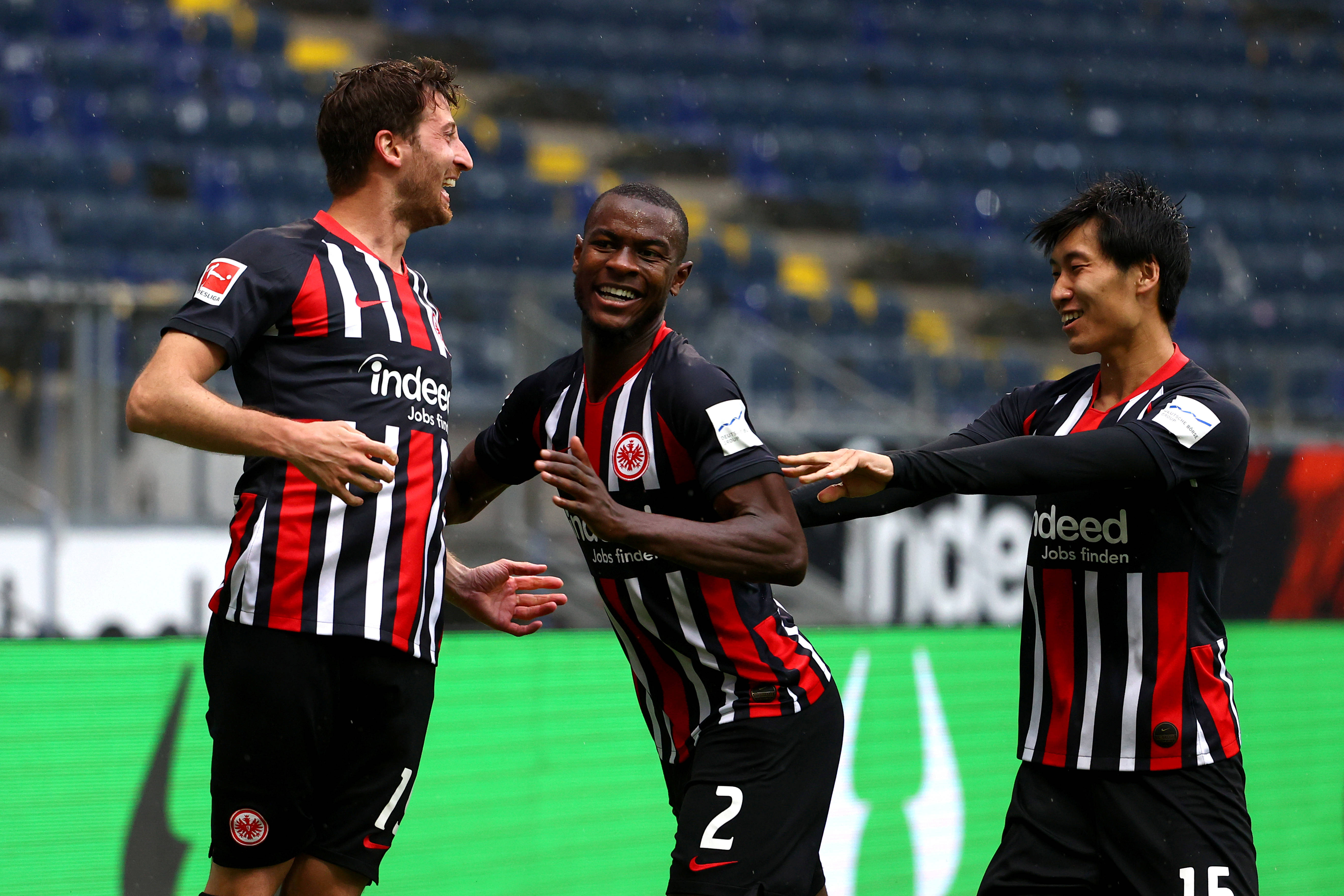 关于法兰克福客场斩获重要胜利,德甲积分榜前移的信息 关于法兰克福客场斩获重要胜利,德甲积分榜前移的信息