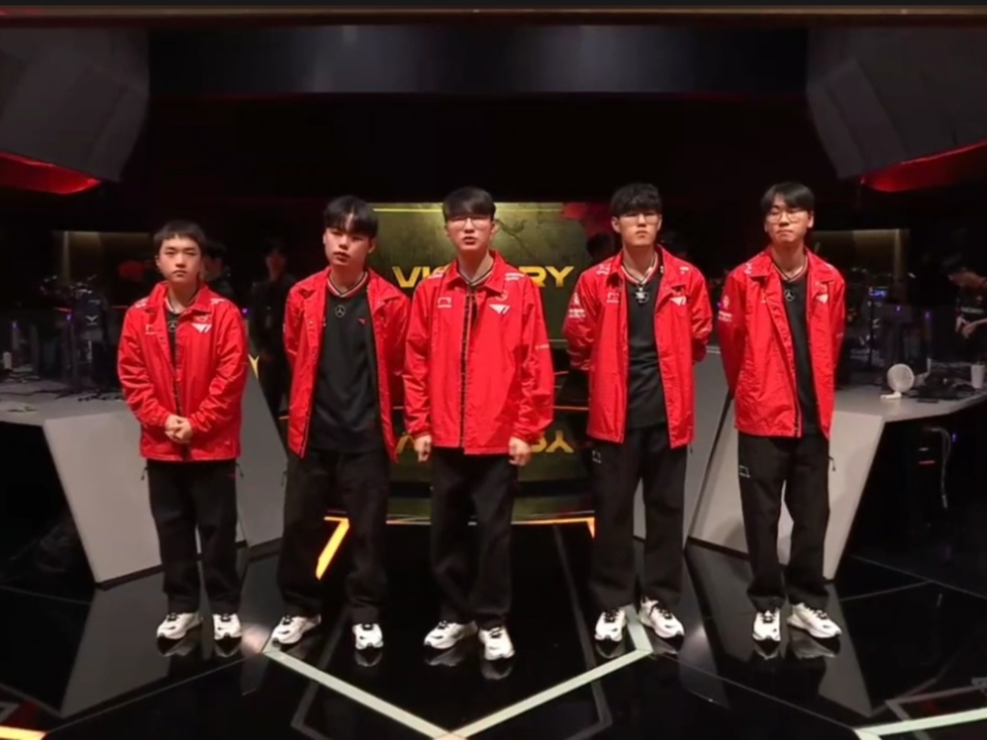 T1强势MAD，Viper统治全场的简单介绍