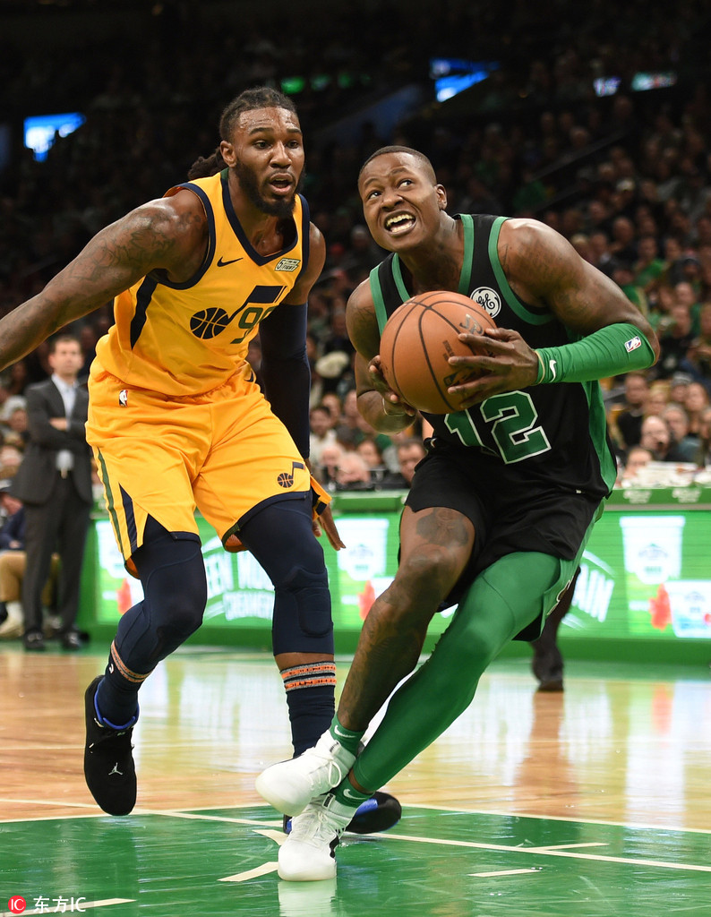 凯尔特人鏖战巴西男篮，萨姆·米切尔完成帽子戏法的简单介绍