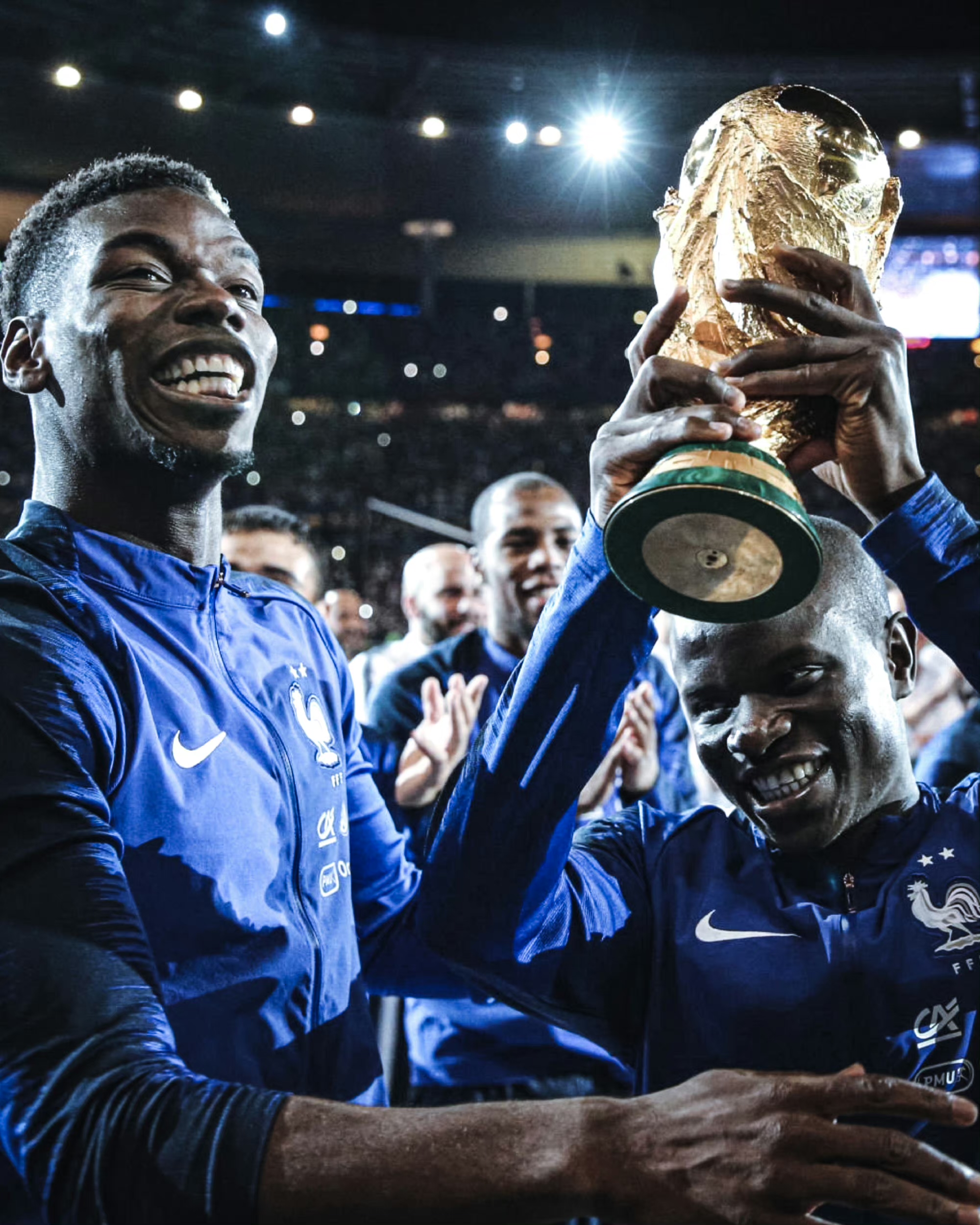 包含秘鲁力克葡萄牙，博格巴惊艳世界的词条