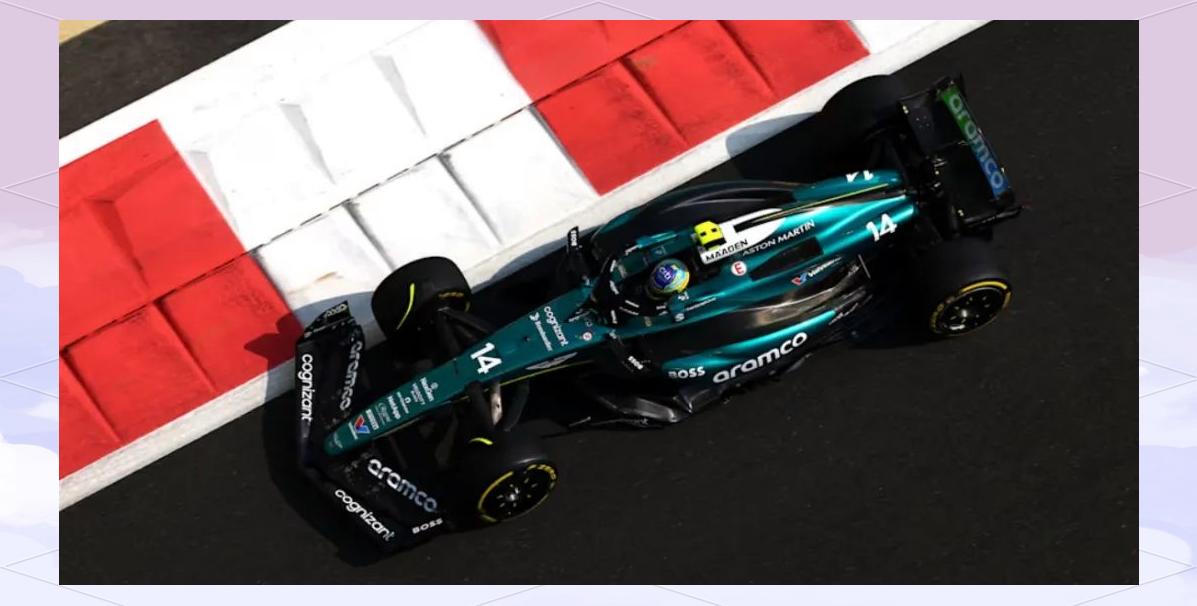 包含阿斯顿马丁轻取迈凯伦，维斯塔潘关键制胜的词条