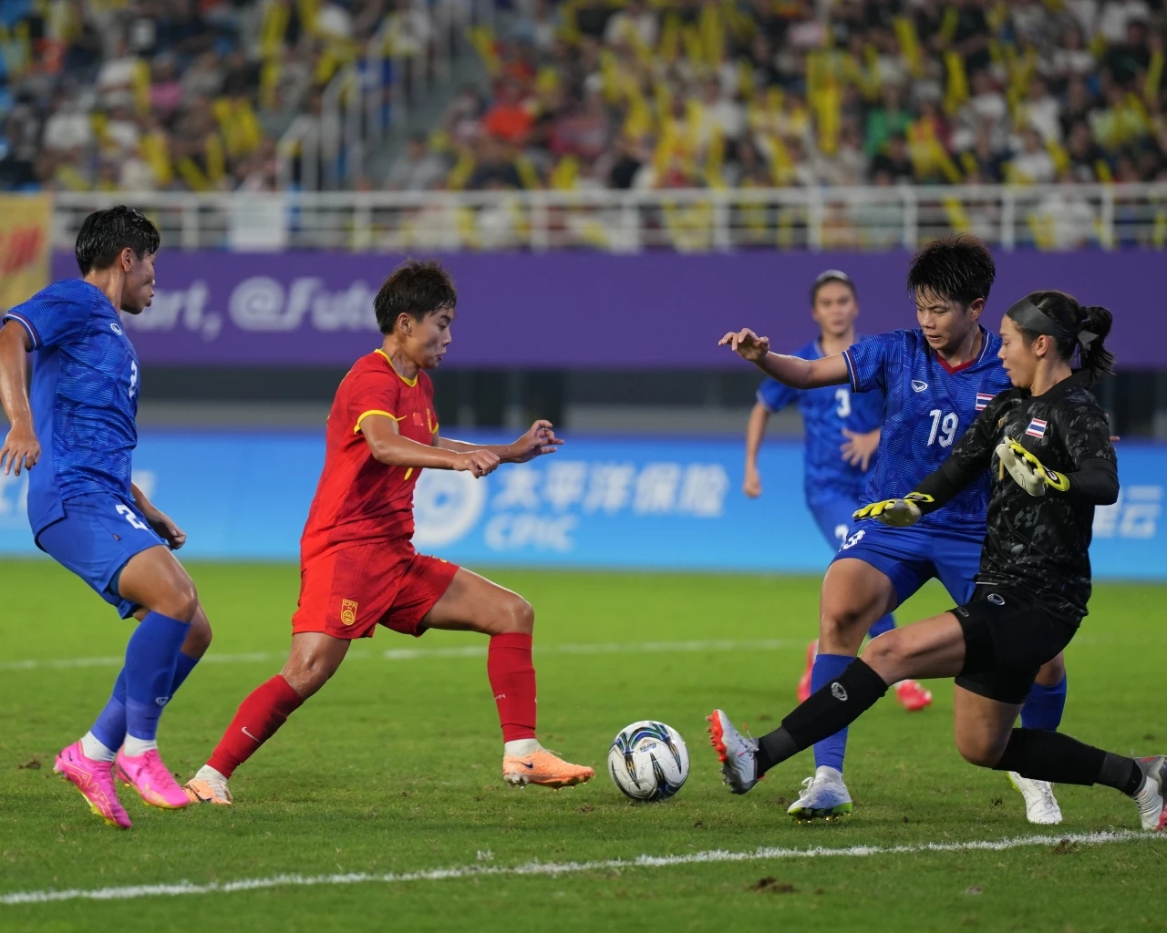 中国代表队晋级国际比赛半决赛