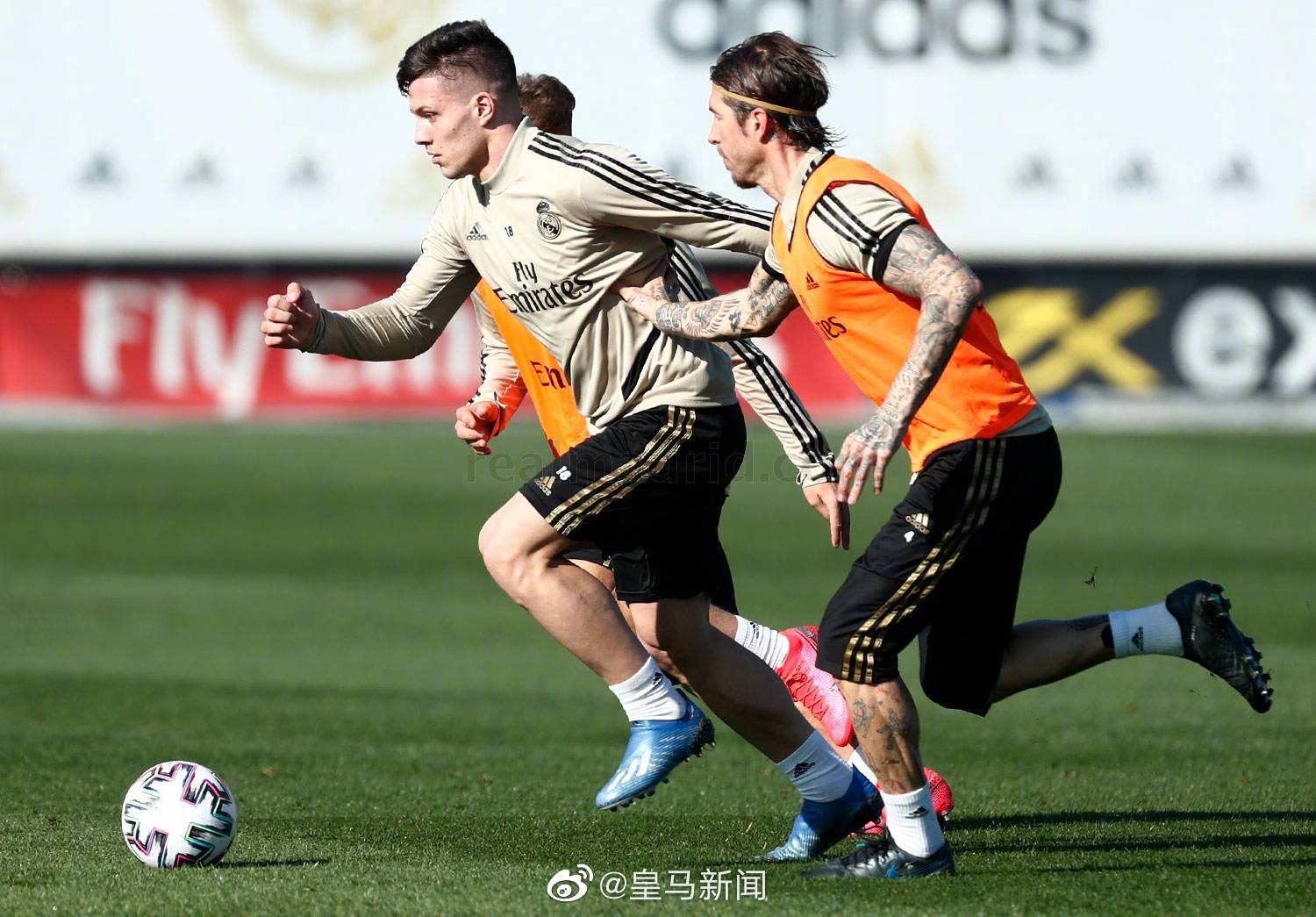 佩鲁贾全队备战关键战役,实力不可小觑的简单介绍 佩鲁贾全队备战关键战役,实力不可小觑的简单介绍