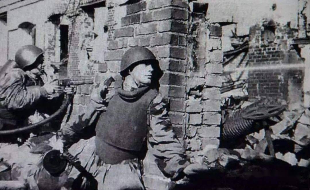 瑞士轮滑男队夺冠，挑战波兰选手不可一世