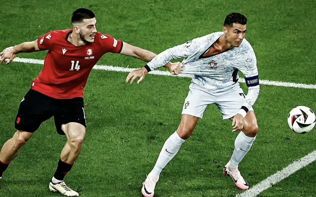 强队对阵弱队：欧预赛中，一场看点十足的对决的简单介绍