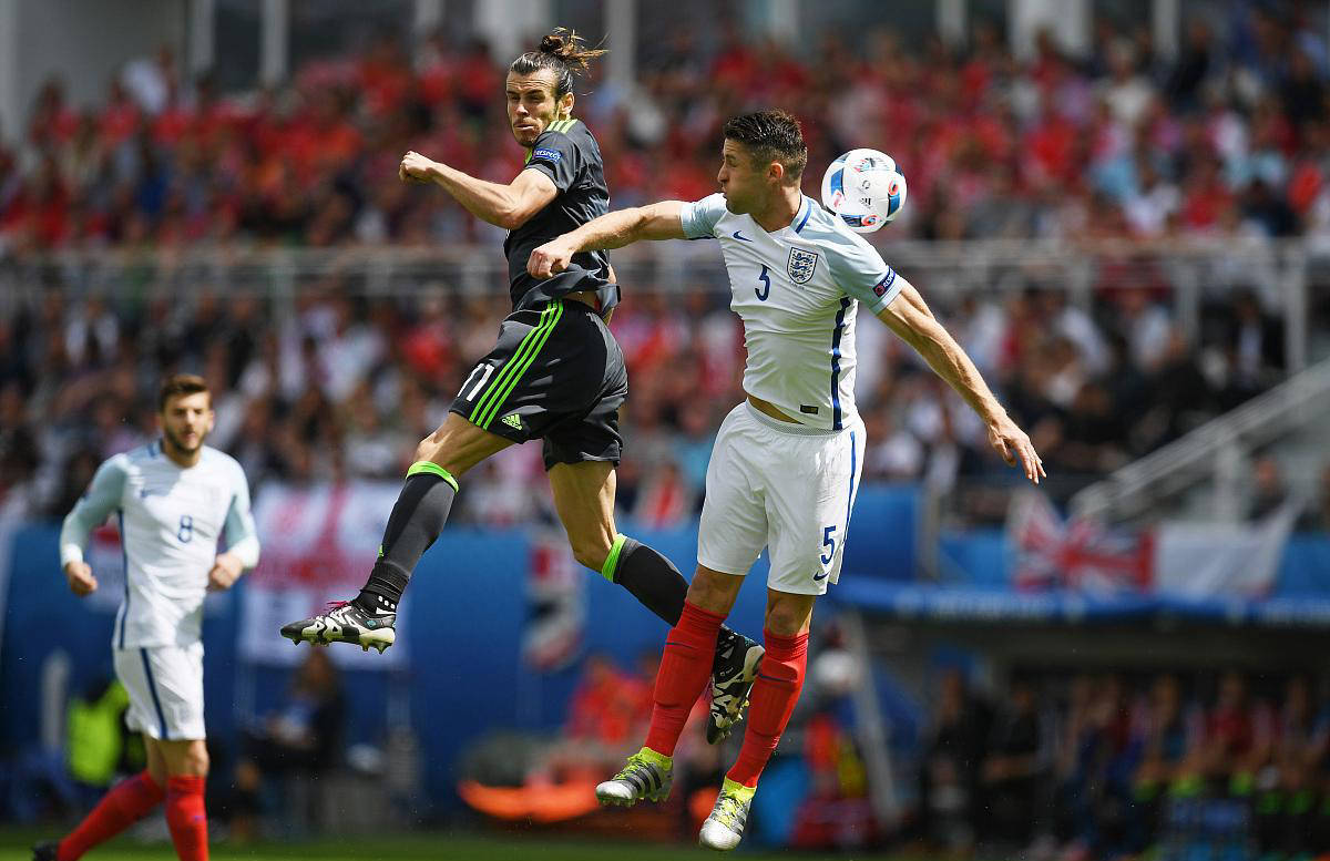 关于球员状态神勇，多次关键进球力挽狂澜的信息