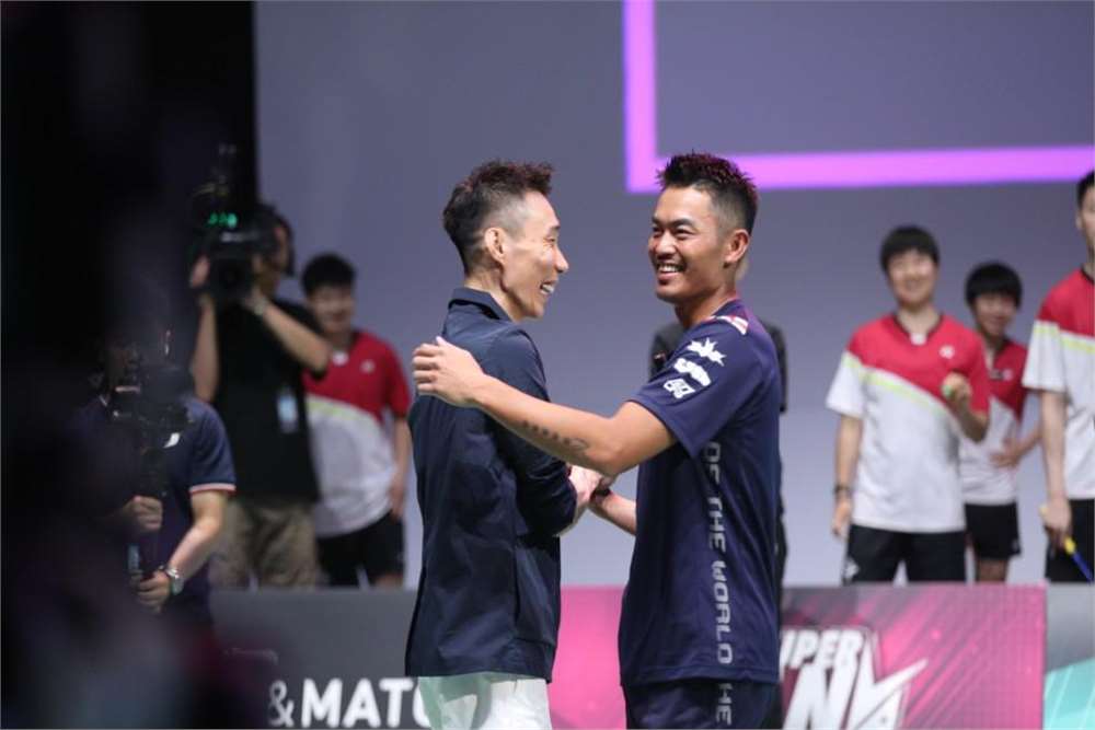 泰国羽毛球队轻取英格兰羽毛球队，林丹统治全场的简单介绍