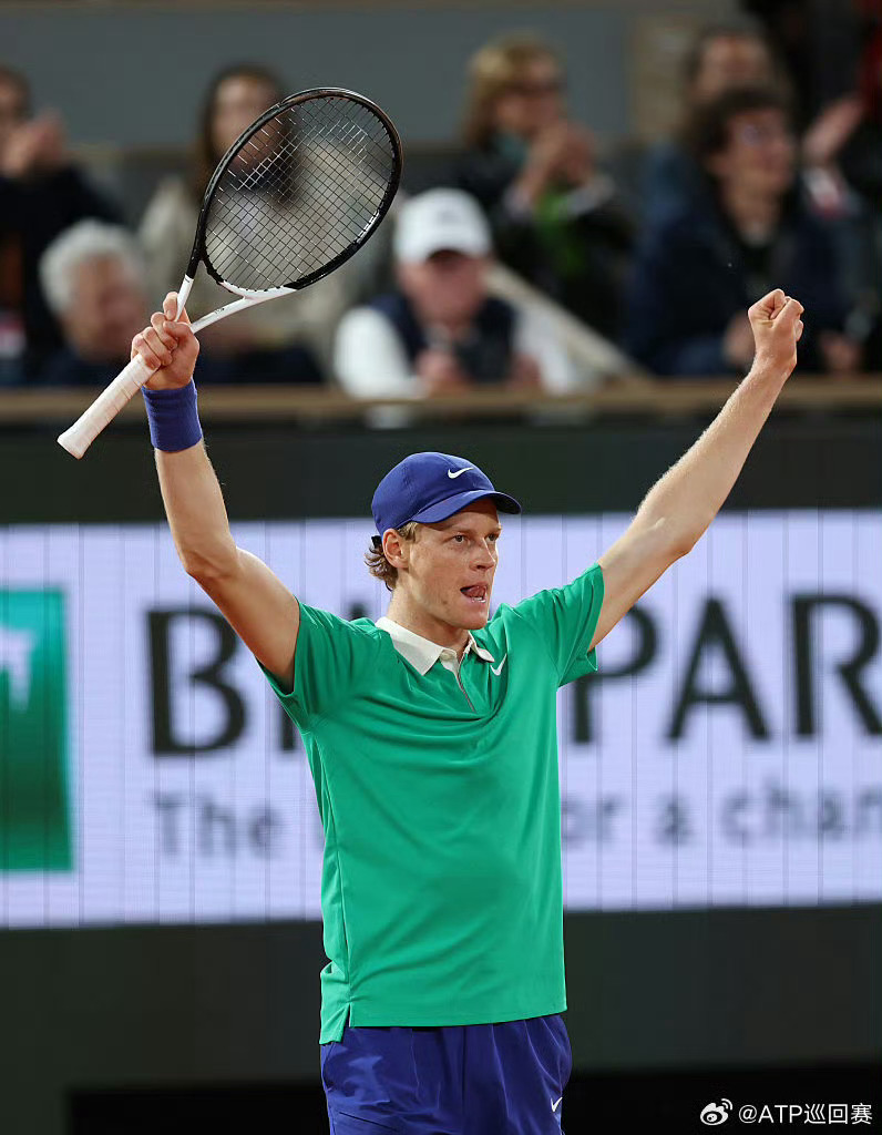 法网碾压年终总决赛，辛纳惊艳四座