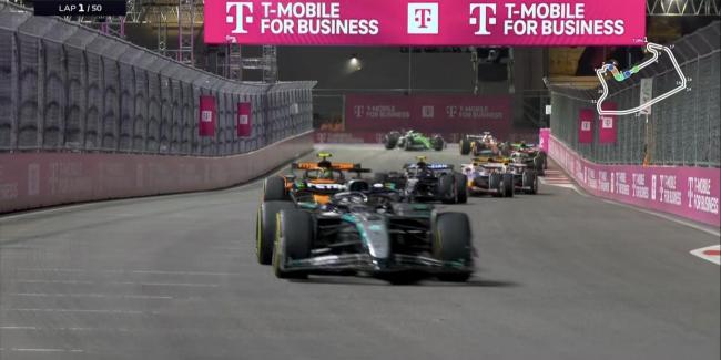 哈斯车队力克法拉利,维斯塔潘带队取胜 哈斯车队力克法拉利,维斯塔潘带队取胜