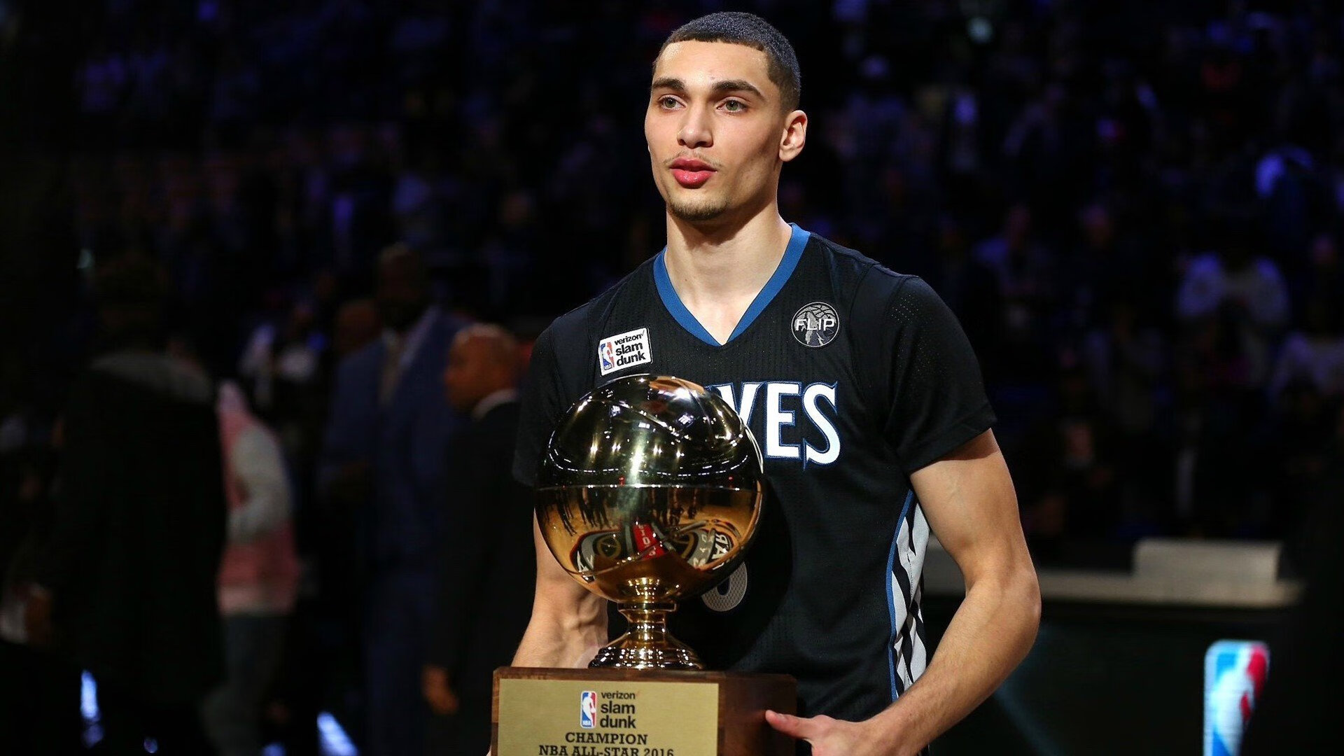 巴黎末节风暴摧毁伊朗铁壁,罗德里戈一剑封喉展露巨星锋芒