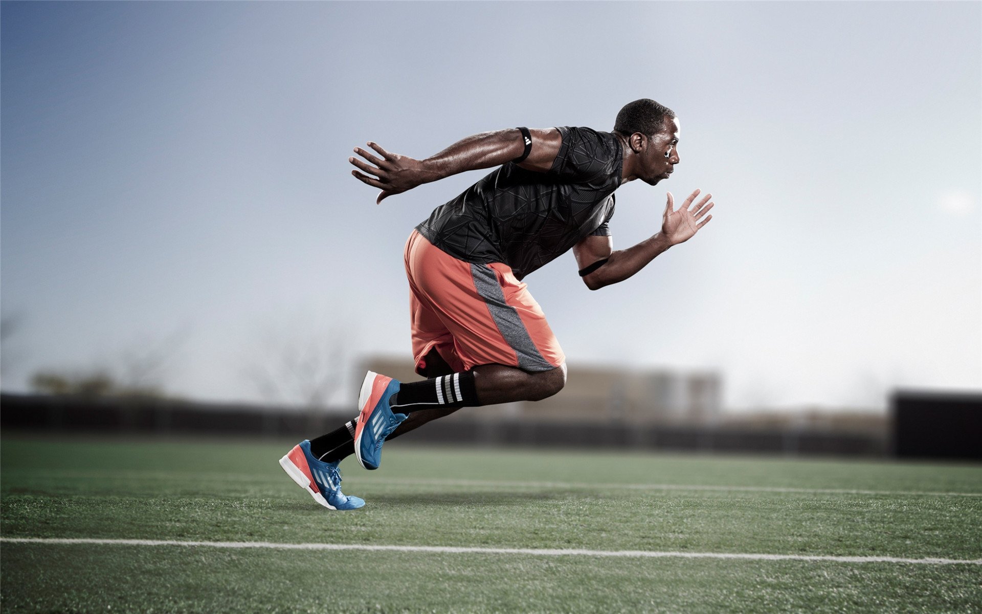 灰熊力克快船，胡金秋关键制胜，一场跨越太平洋的篮球对话